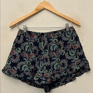Altar’d State Floral Patterned Navy pull on Women's Shorts Size M EUC
